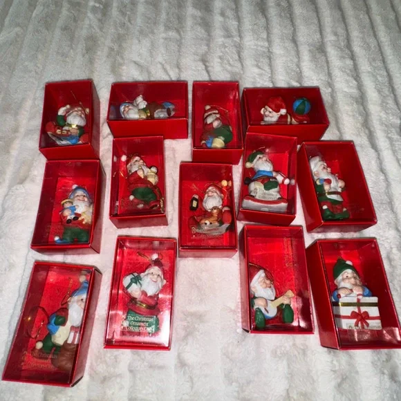 The Christmas ornament Collectors vintage LOT of 13 assorted Santa’s