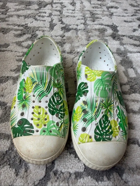 Native Shoes Kids Slip-On Tropical Leaf Print in Green and Yellow