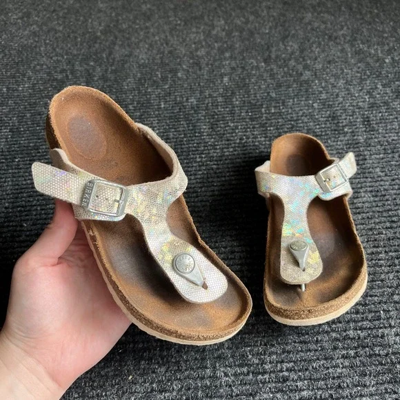 Birkenstock Gizeh Sandal Kids 32 Silver Holographic thong strap slide Glitter