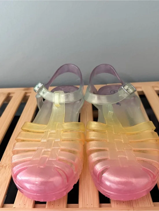 Girl’s Jelly Sandals in Pink, Yellow & Purple