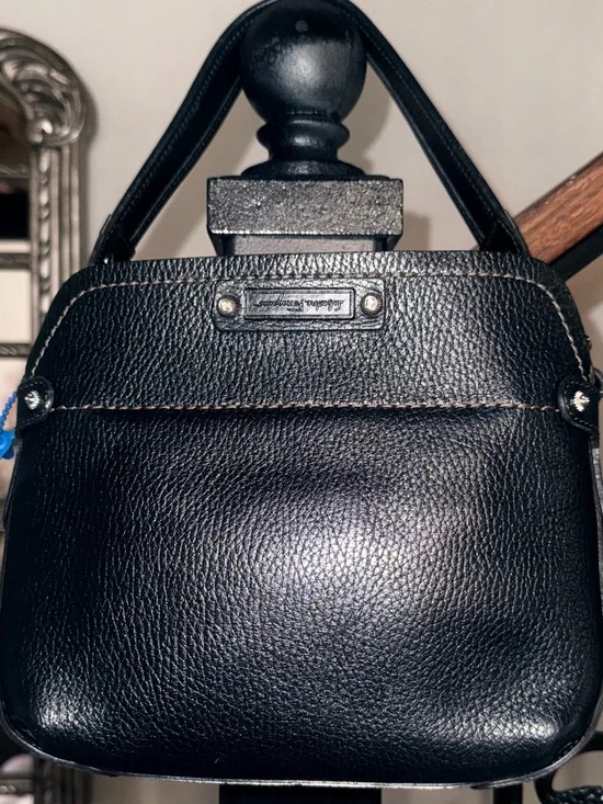 Salvatore Ferragamo Vintage 21 A303 Black Pebbled Leather Bag FULL SET