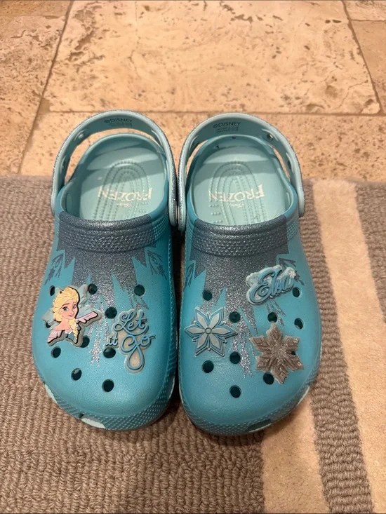 Disney Elsa Teal Blue Kids Clog Sandals with Snowflake Charms