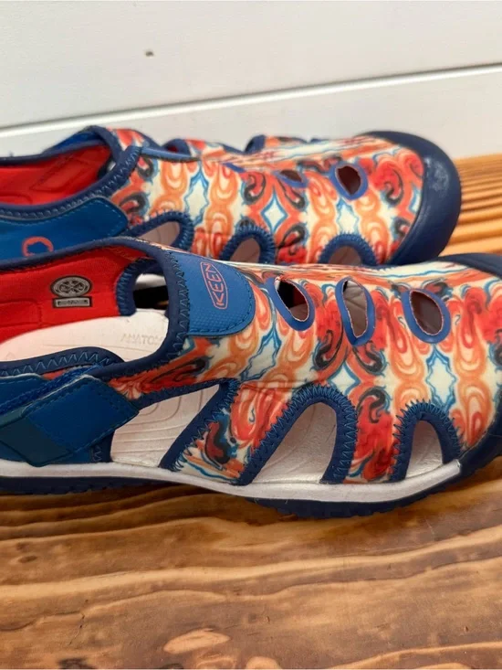 KEEN Kids Blue, Red & Cream Patterned Water Sandals