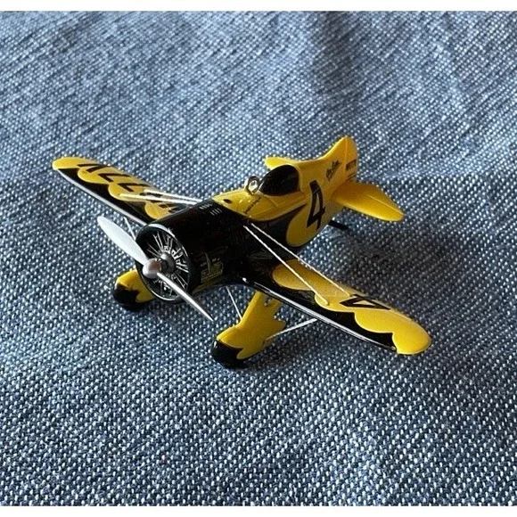 Hallmark Ornament Gee Bee Super Sportster Airplane Model Z 2013
