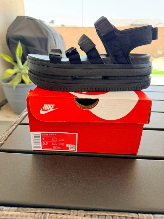 Nike Black Platform Kids Sandals with Triple Straps