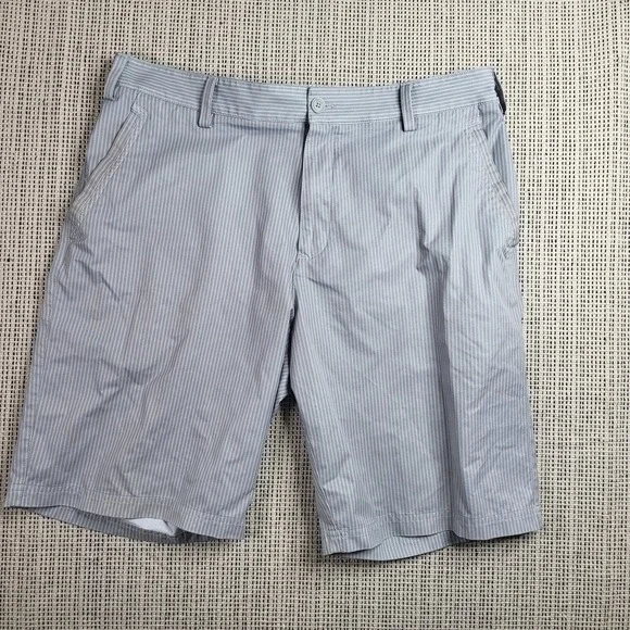 Adidas Shorts Mens 34 Golf Performance Lightweight Summer Active Athletic Stripe