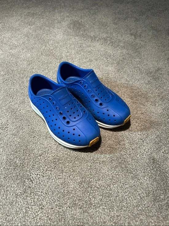 Native Shoes Kids Slip-On Sandals in Blue with Yellow Toe Accents