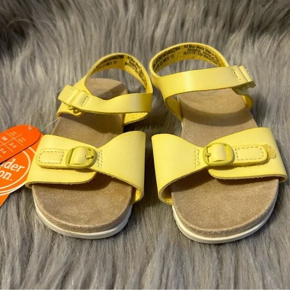 Wonder Nation Yellow Sandals Baby Girls Size 6‎ Adjustable Lightweight Shoes