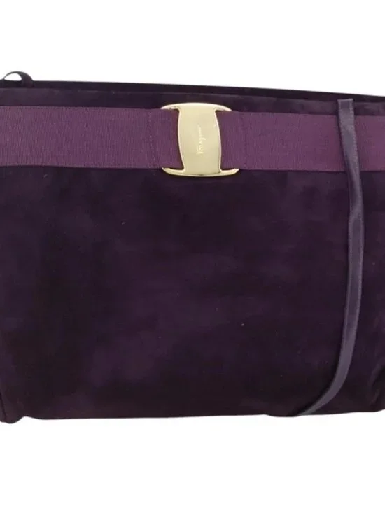 Salvatore Ferragamo Vala Shoulder Bag Suede Purple Gold Auth AMZ434