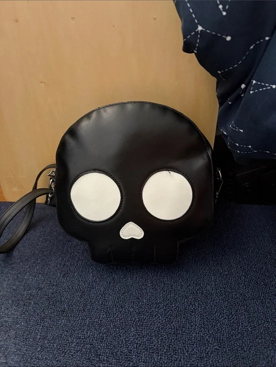 NEW LISTING ✨ Black Skeleton Shoulder Bag