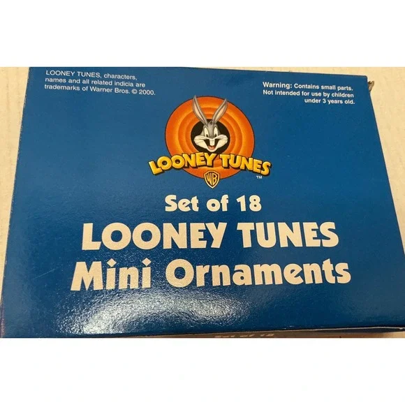 Looney Tunes Vintage 2000 Mini Ornaments Set of 18 Bugs Tweety Taz Y2K Holiday