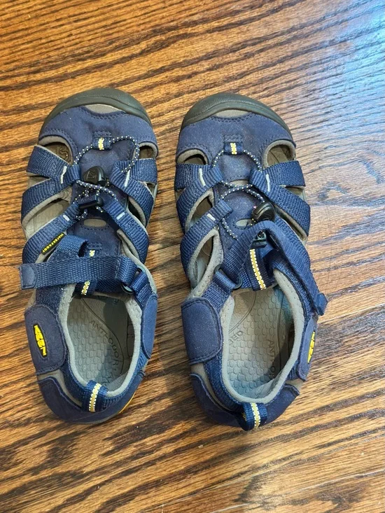 Keen Navy Blue Kids Closed-Toe Outdoor Sandals