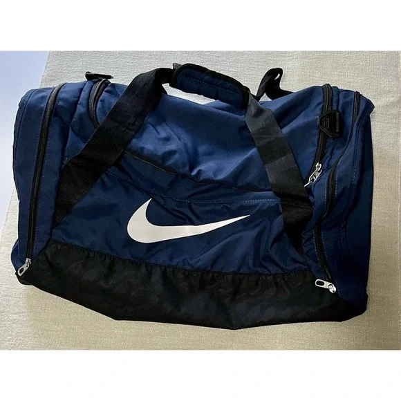 Nike Blue Duffle Bag Gym Luggage Carry Travel White Swoosh Large 22