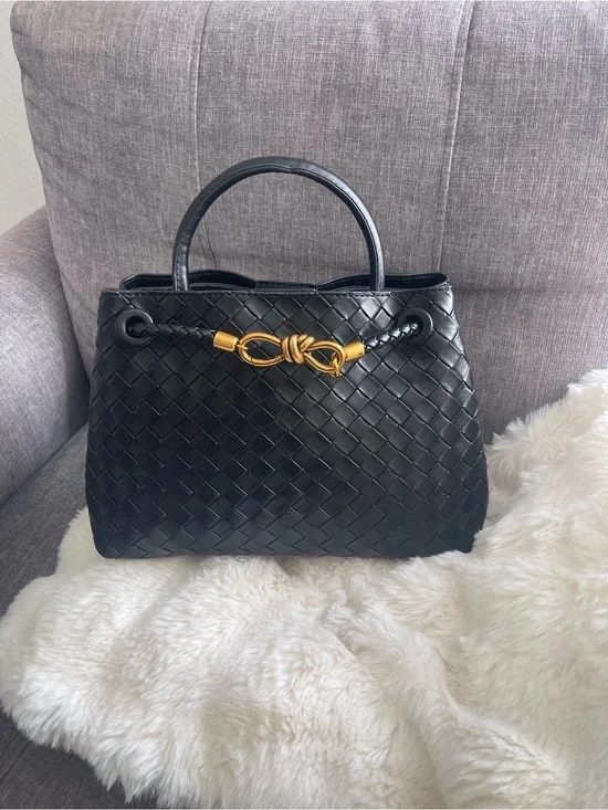 Black Woven tote bag Women’s  Leather shoulder bag Top-Handle purse New