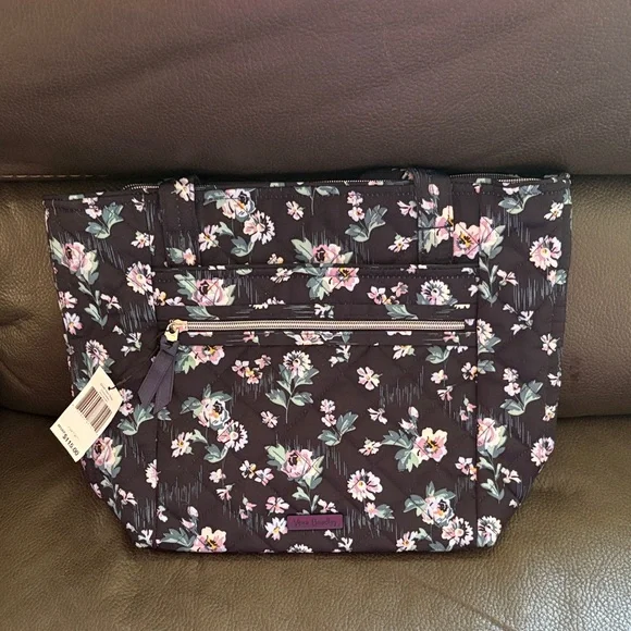 Vera Bradley small vera tote bag in navy garden