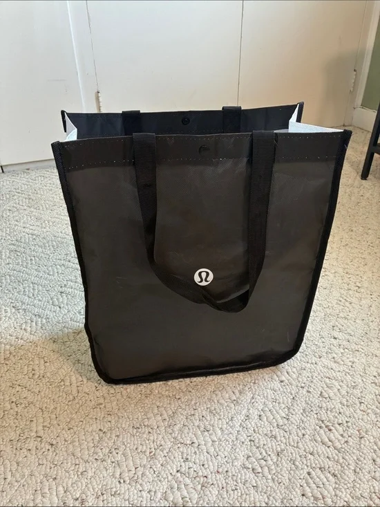 Lululemon athletica Black & White Large Reusable Tote Carryall Gym Bag