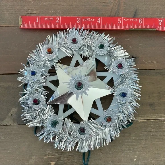 Holiday Star Wreath Vintage Multi Color Light Star Ring‎ Silver Tinsel Christmas