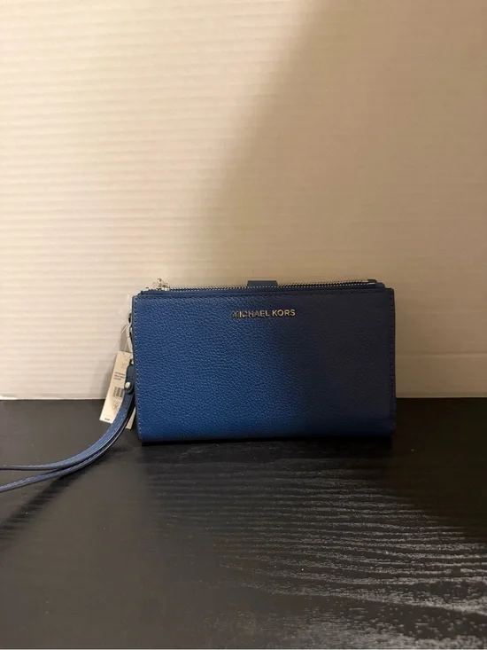 Michael Kors Blue Leather Wristlet Wallet