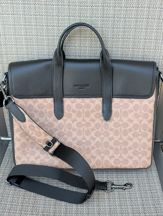 Coach Sullivan Portfolio Brief (CZ402) NWOT