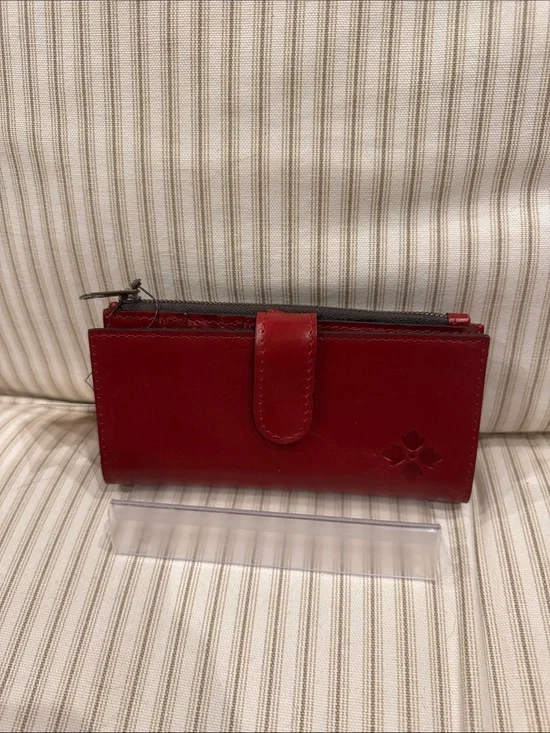 Patricia Nash distress nazari ruby red wallet NWT