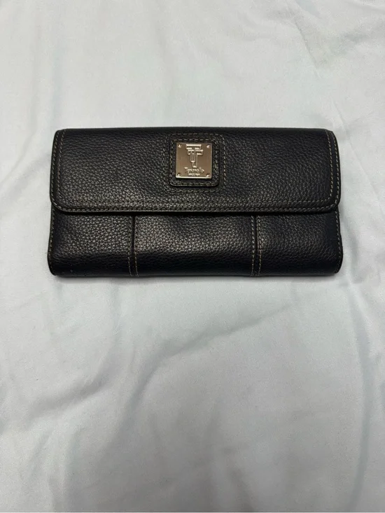 Tignanello Navy Pebbled Leather Wallet with Metal Logo Plaque