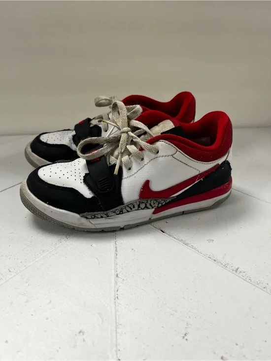 Jordan‎ Legacy 312 Low GS/PS 