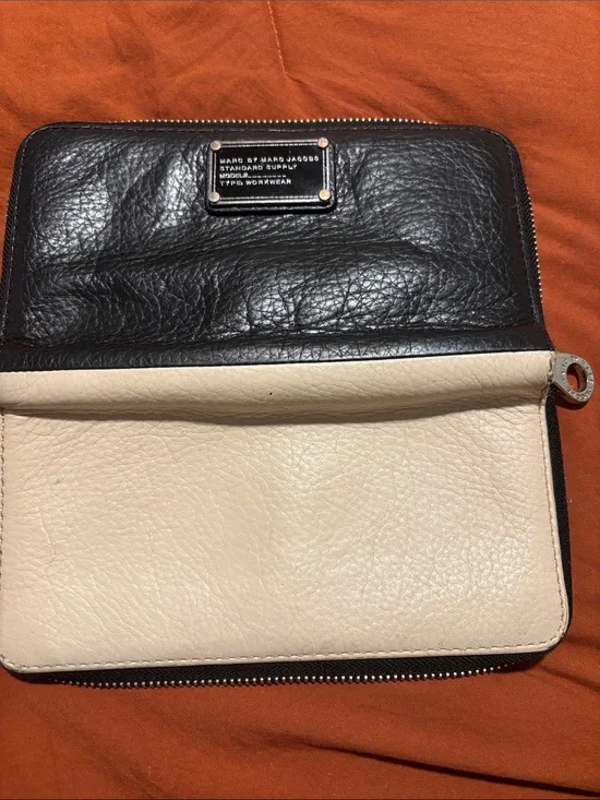Marc by Marc Jacobs Black and Cream Zip-Around Leather Wallet