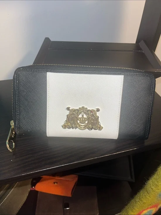 Juicy Couture Wallet