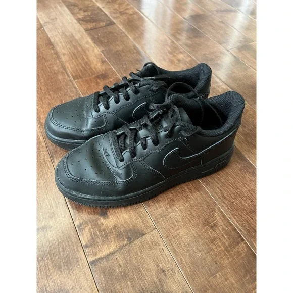 Nike Air Force 1 Low Triple Black‎ Sneakers Shoes DH2925-001 Kids Size 2.5
