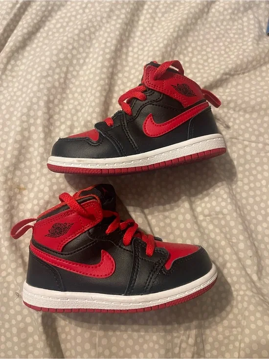 Toddler Jordan 1 High Top OG “Bred” Shoes
