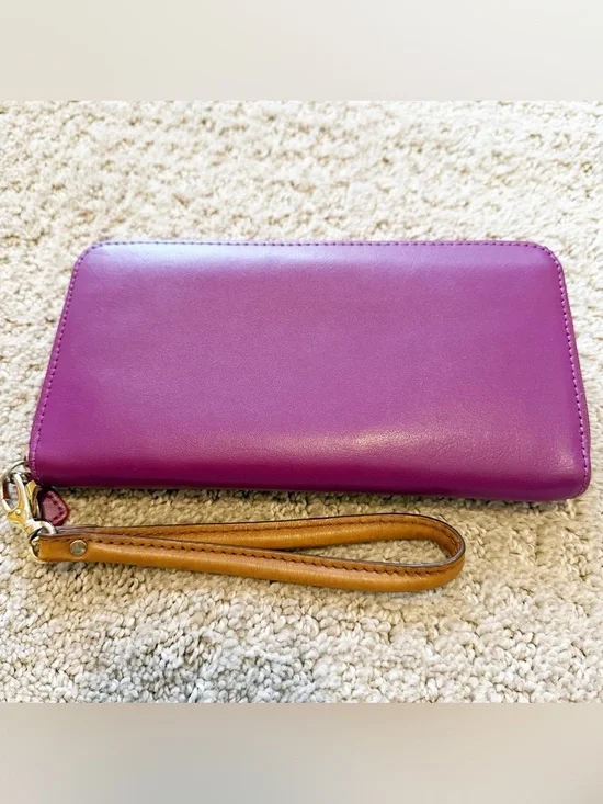 Baekgaard Purple Leather Zip Travel Wallet Organizer Minimalist ID Card Wristlet