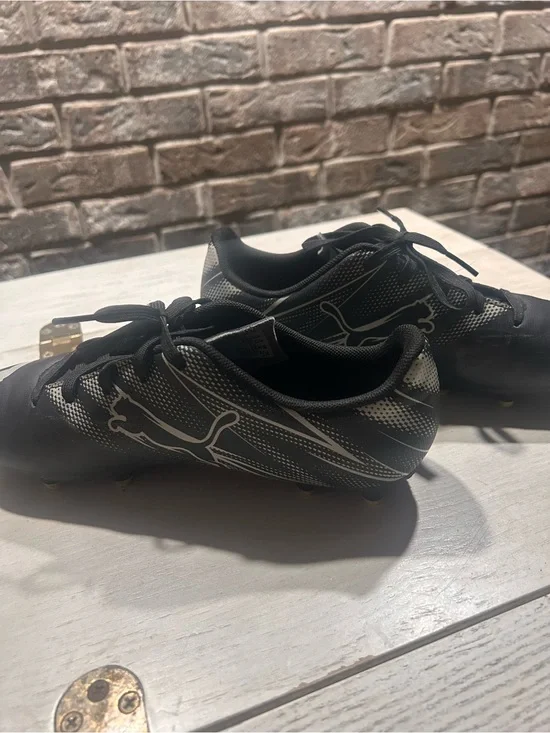 Puma Kids Black Slip-On Athletic Cleats