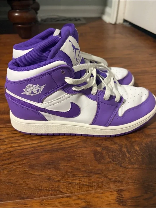 Jordan High Top Sneakers - White & Purple