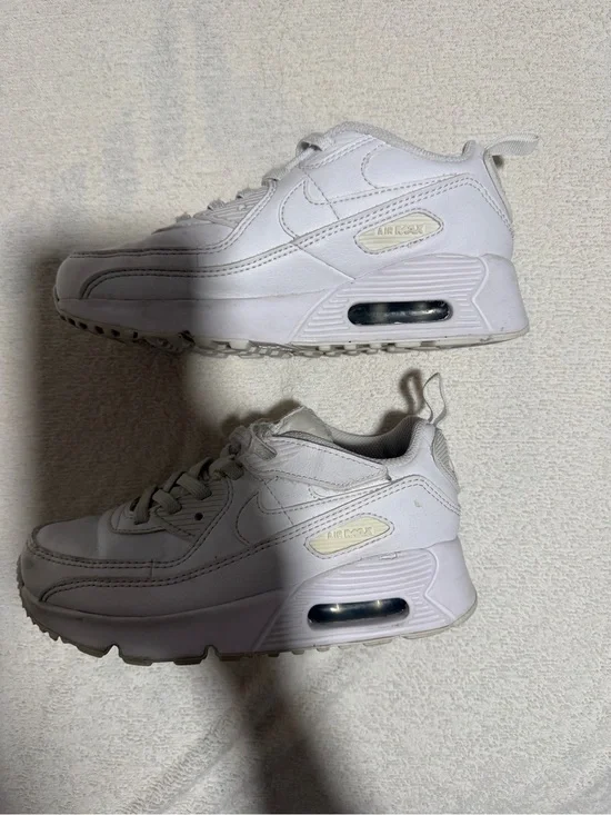 Nike Kids White Air Max Style Sneakers