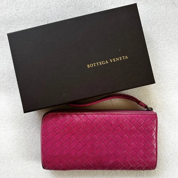Bottega Veneta Leather Intrecciato Long Wallet