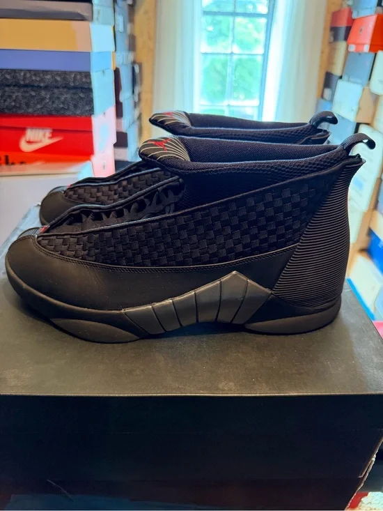 Jordan Retro 15 ‘Stealth’