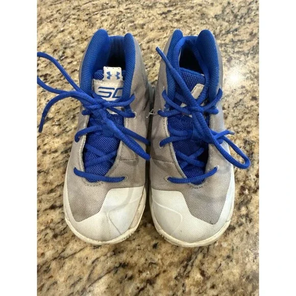 Under Armour gray and blue toddler boy size 8 Athletic Sports sneakers