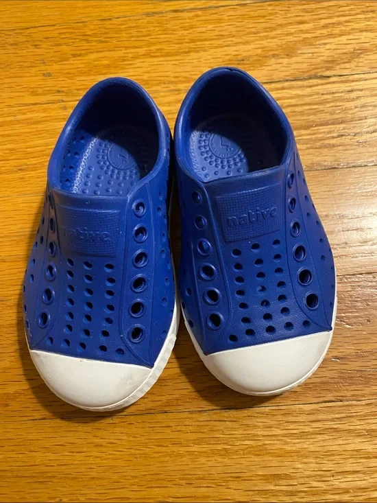 Native Kids Blue Slip-On Water Shoes with White Toe Caps