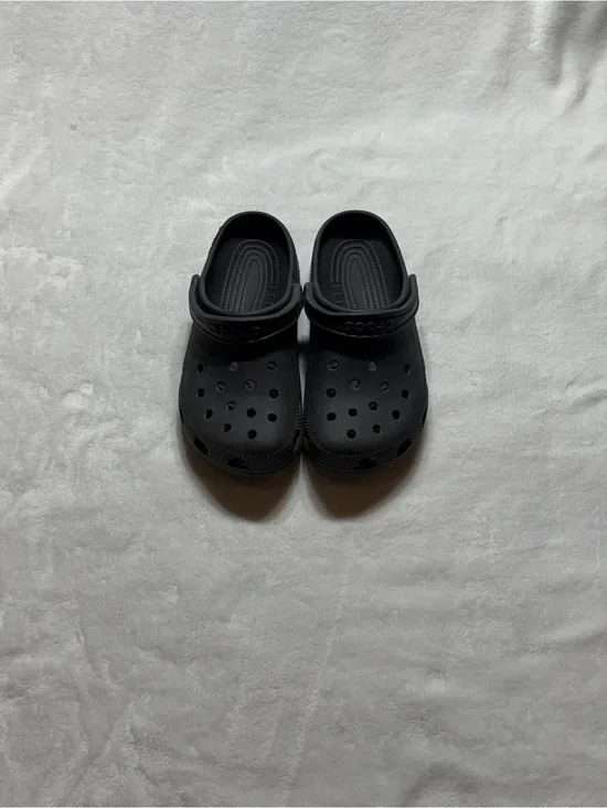 CROCS Kids Black Classic Clogs with Heel Strap