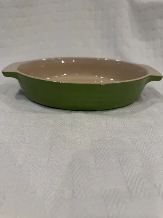 Le Creuset Kiwi/Palm Green Oval Au Gratin Baking Dish 11-43 Stoneware 11