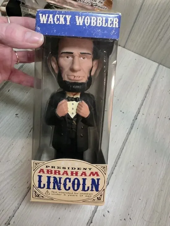 Funko Wacky Wobbler President Abraham Lincoln 2009 Release USA 16 Illinois