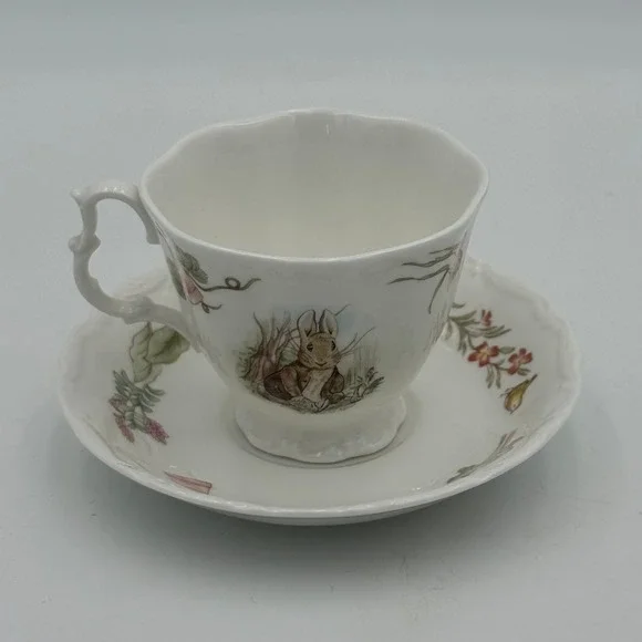 Royal Albert Beatrix Potter Benjamin Bunny Tea Cup Saucer Set Bone China 1986