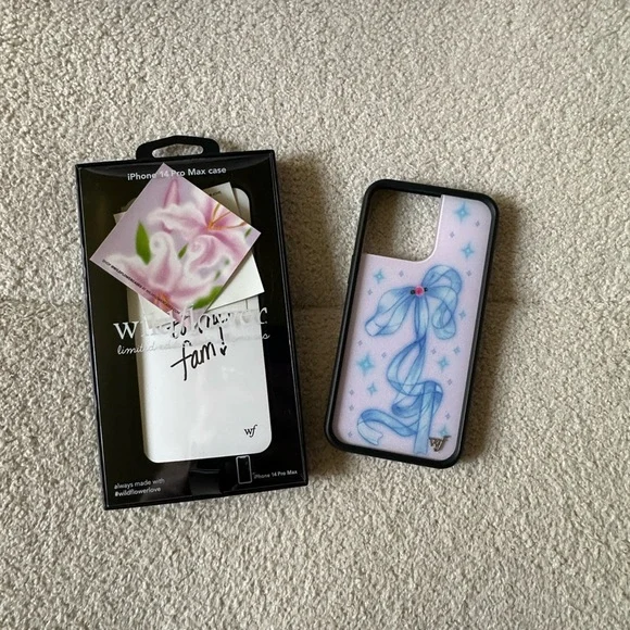 Wildflower blue bow iPhone 14 Pro Max Case