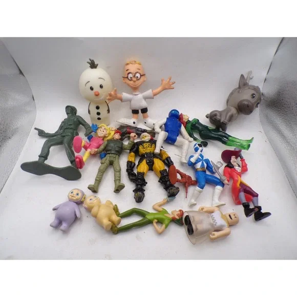 Vintage Mixed Toy Action Figure Lot Power Rangers Disney Teletubbies Roblox 15pc