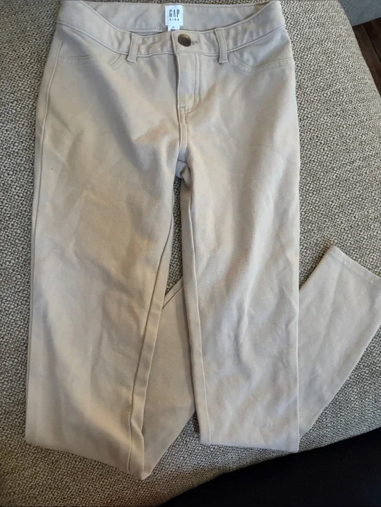 GAP Skinny Jeans in Light Beige