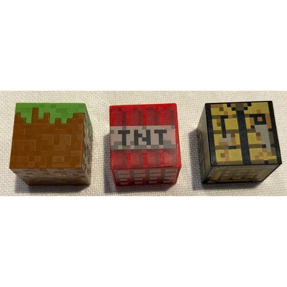 Minecraft Block Figures Lot of 3 Grass‎ TNT Crafting Table Pixelated Cube Toys