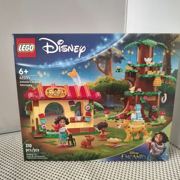 Lego 43251 Antonio's Animal Sanctuary Disney Encanto Building Toy Set NWT
