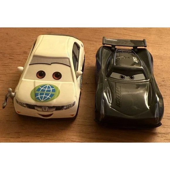 Jackson Storm No.20 Toy Car 1:55 Pixar Cars Diecast + Erik‎ Lanely Disney Movie