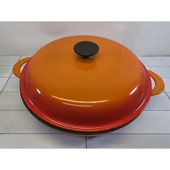 Le Creuset 30 cm Round Enameled Cast Iron Casserole Braiser W Lid Flame Orange
