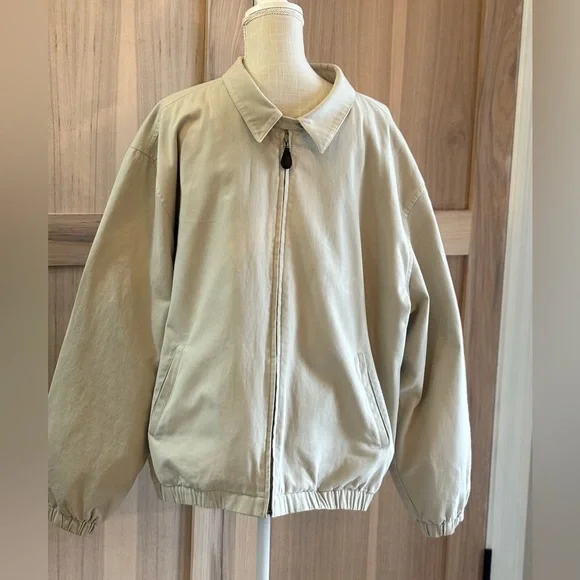 Roundtree and York XL Harrington Jacket.  Plaid Lining. Neutral | Khaki Men’s
